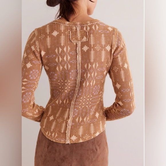 We The Free Tops - We The Free Pretty Little Thermal Bohemian Trend Tan Patterned Long Sleeve Top S